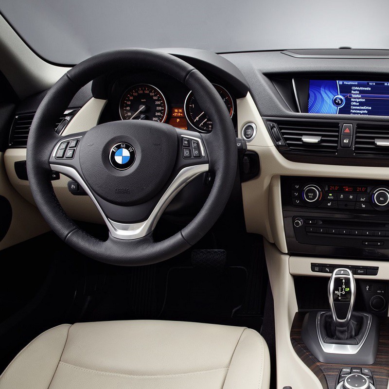 Repose pied Sport BMW X1 (F48)